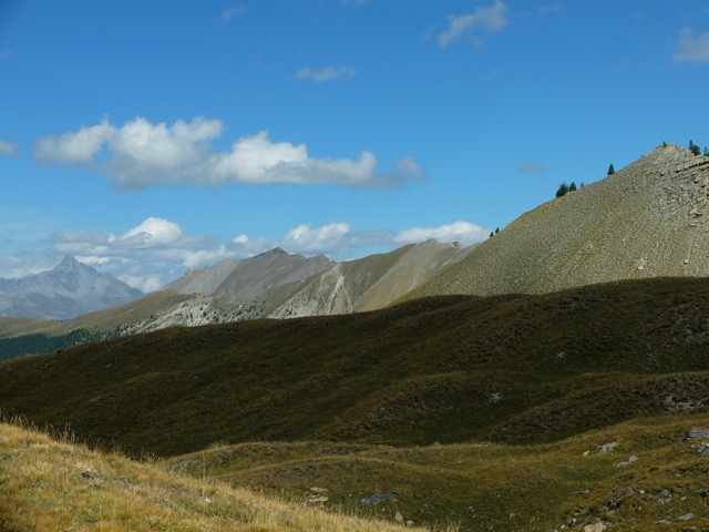 Col Girardin