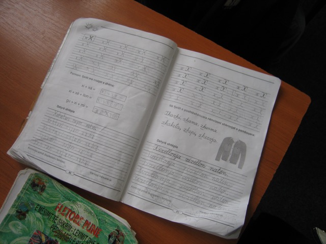 École Edmond Hoxha, classe de 5ème, Junik