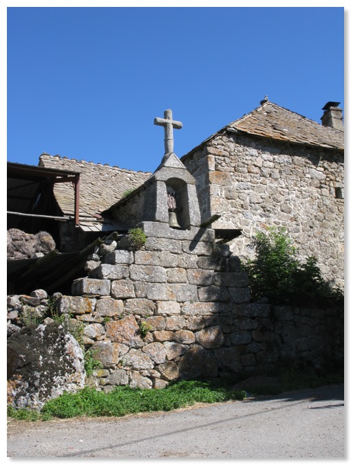 clocher de tourmente à Vitrolettes