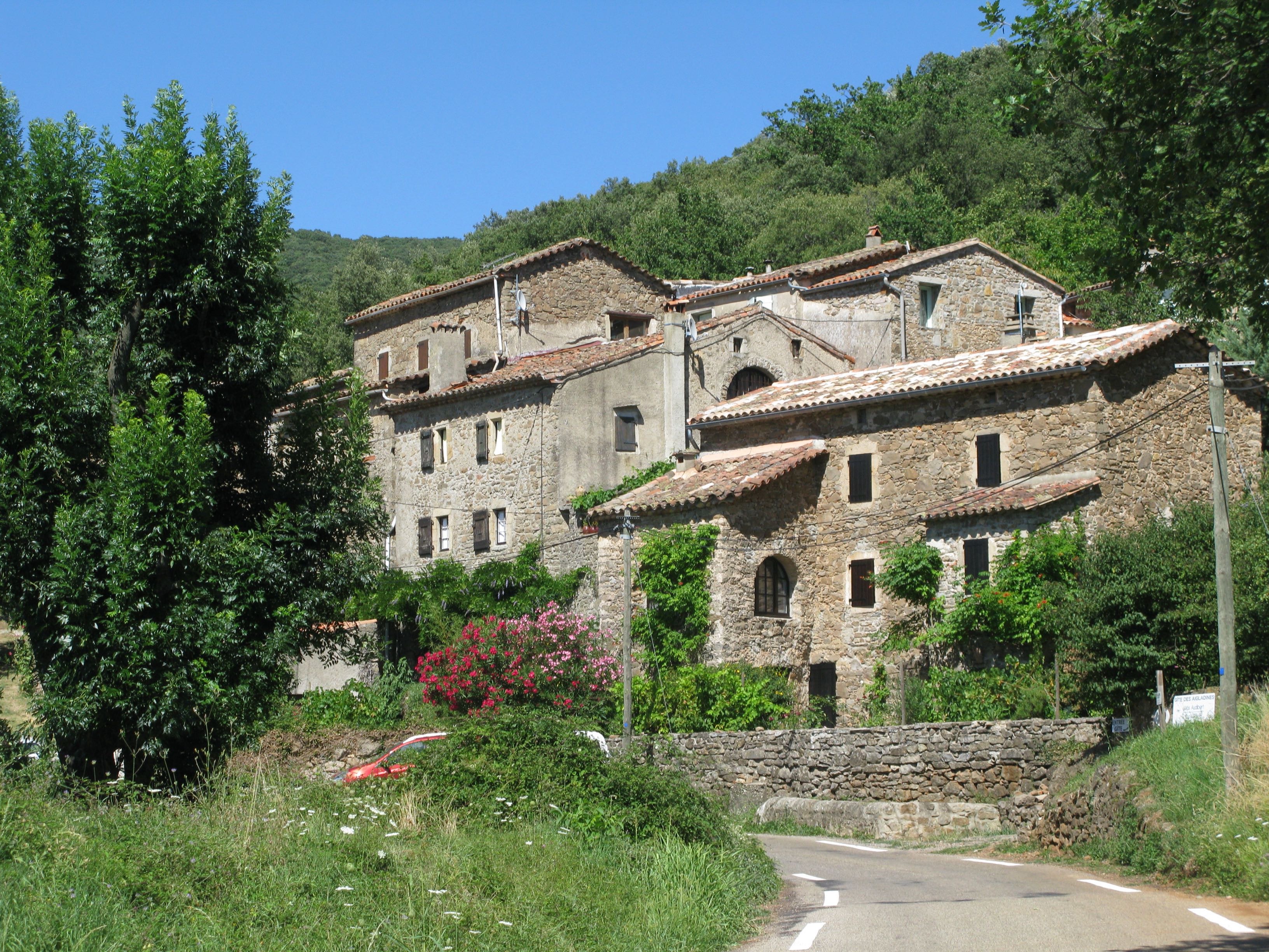 Les Aigladines